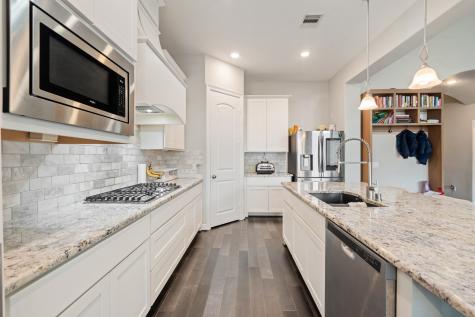 10722 Hilltop Harbor Way Cypress TX 77433