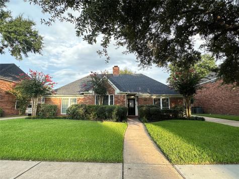 4423 Warwick Drive Sugar Land TX 77479