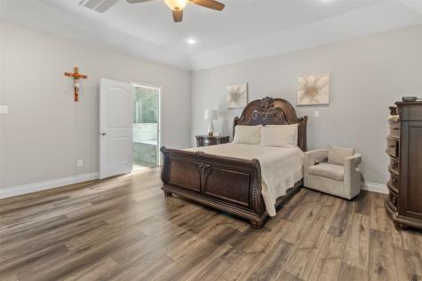 13336 Lake Breeze Lane Willis TX 77318