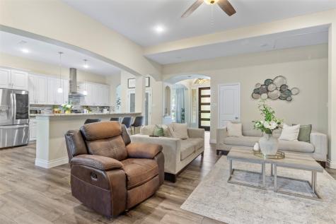 13336 Lake Breeze Lane Willis TX 77318
