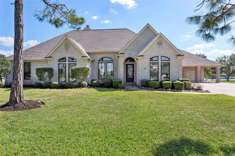 138 Lago Circle Drive N Santa Fe TX 77517