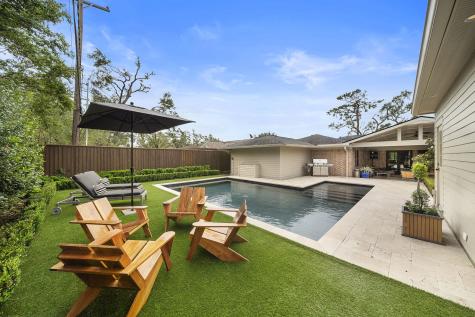 6534 Lindyann Lane Houston TX 77008