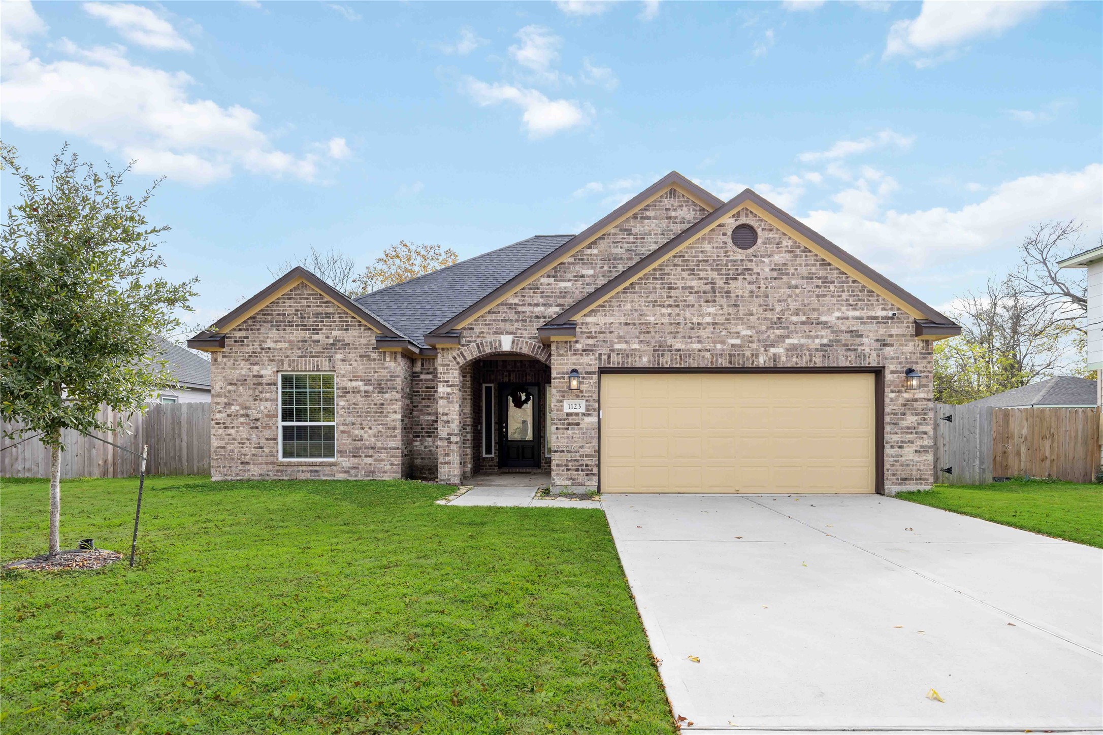 1123 2nd Avenue N Texas City TX 77590
