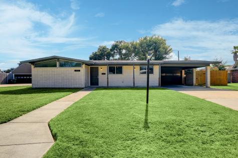 2412 Shelia Street Pearland TX 77581