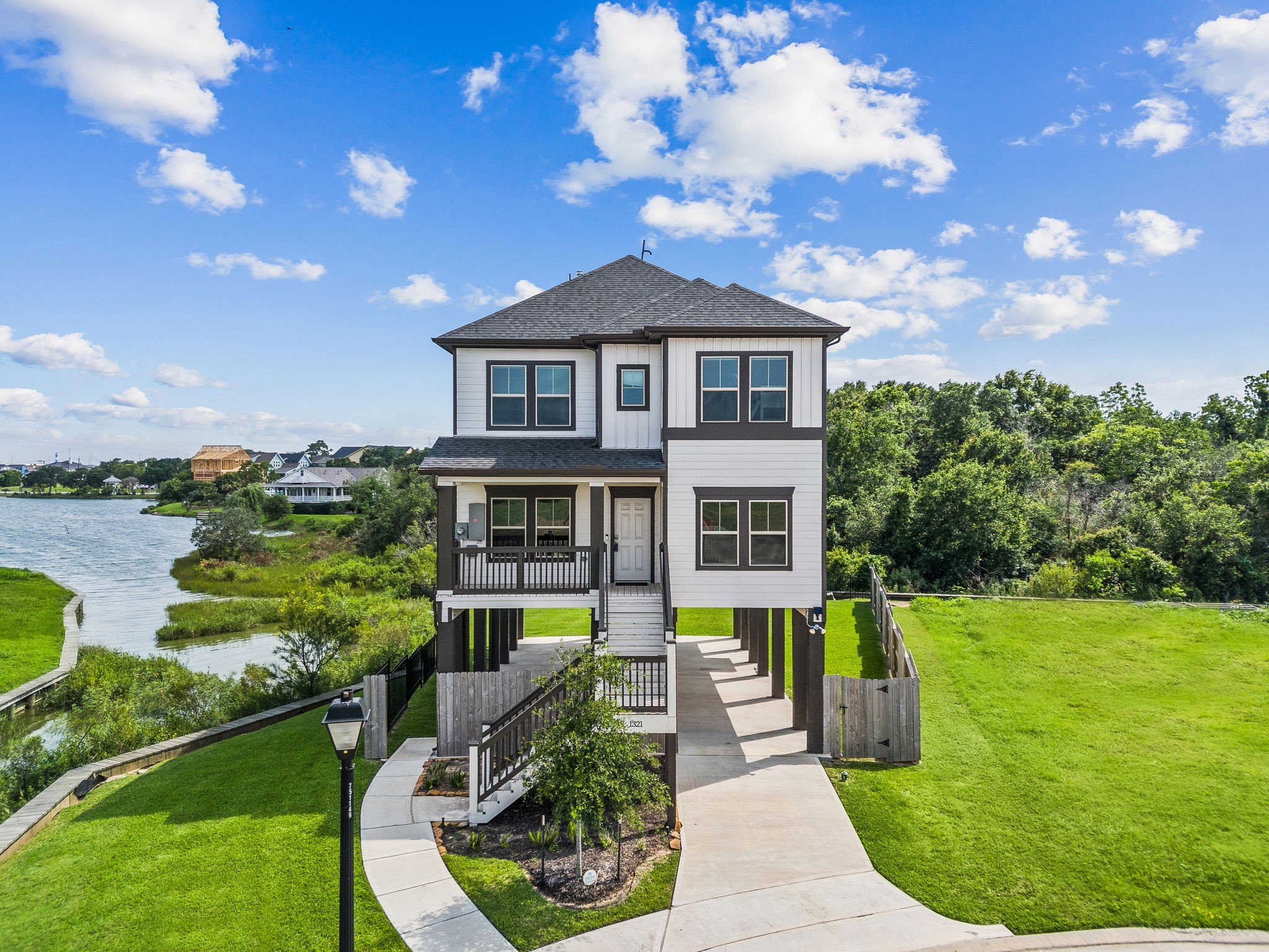 1321 Seabrook Village Court Seabrook TX 77586