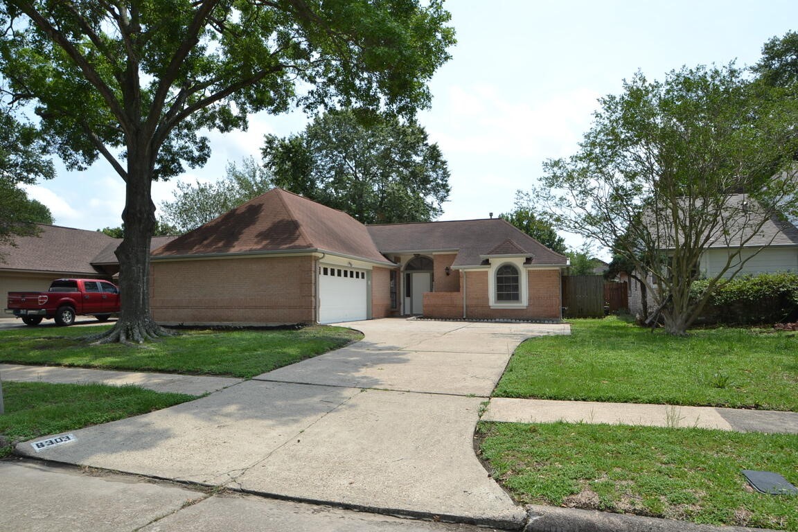 6303 Woodland Forest Drive Houston TX 77088