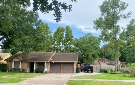 6135 Heatherbrook Drive Houston TX 77085