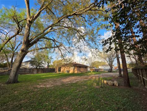 10424 Ballantine Street Houston TX 77075