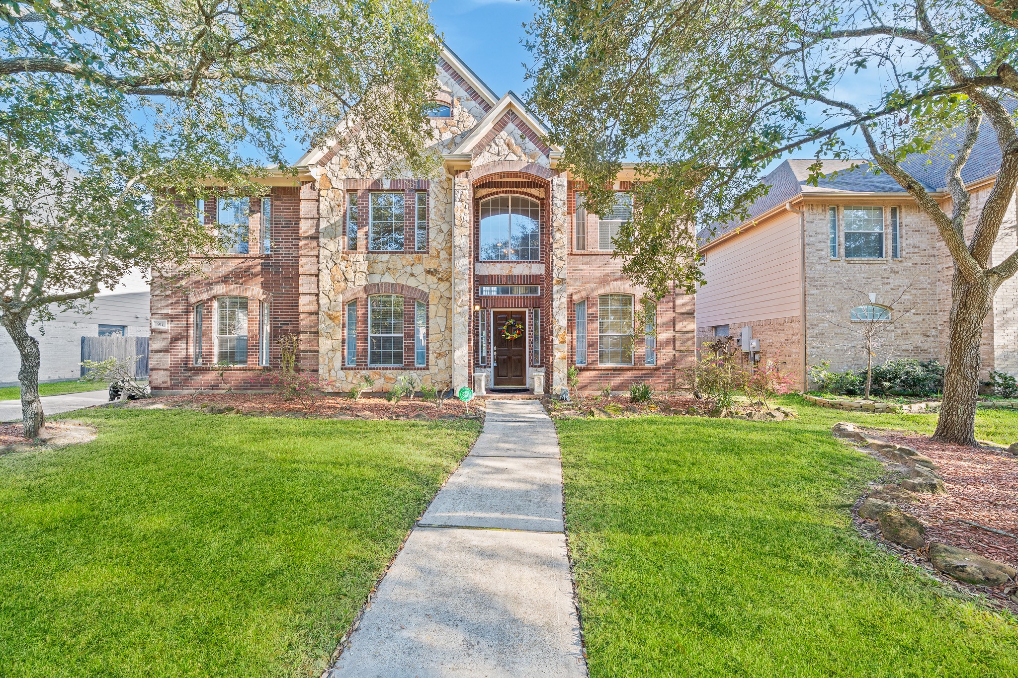 917 Elm Pointe League City TX 77573