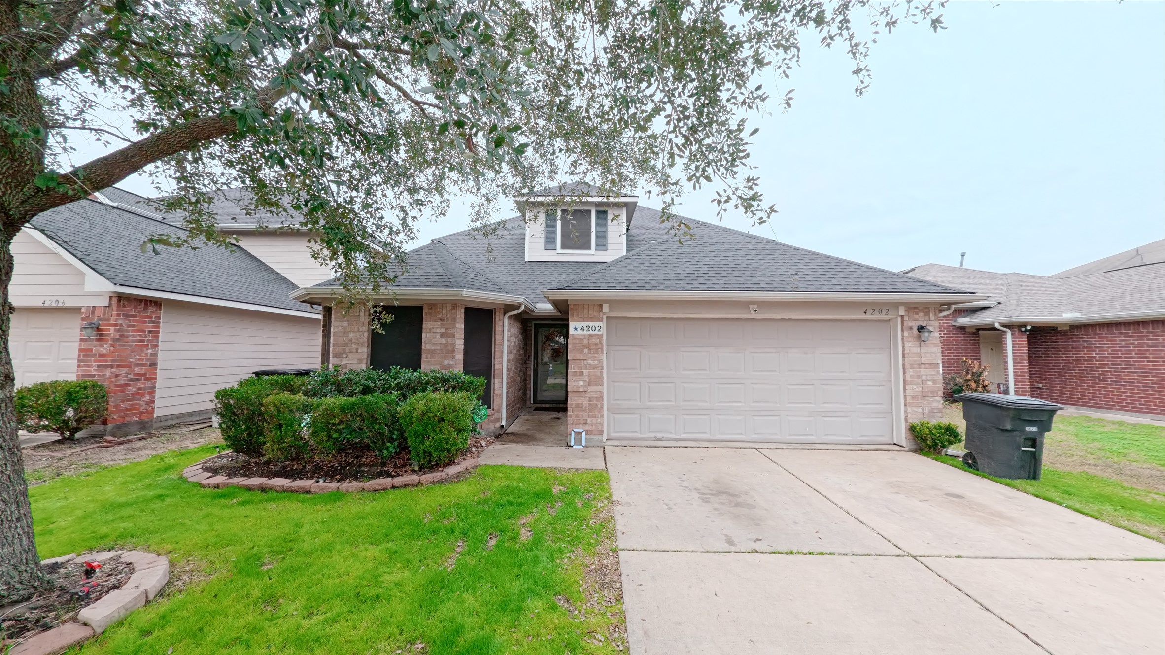 4202 Buras Pass Lane Houston TX 77045