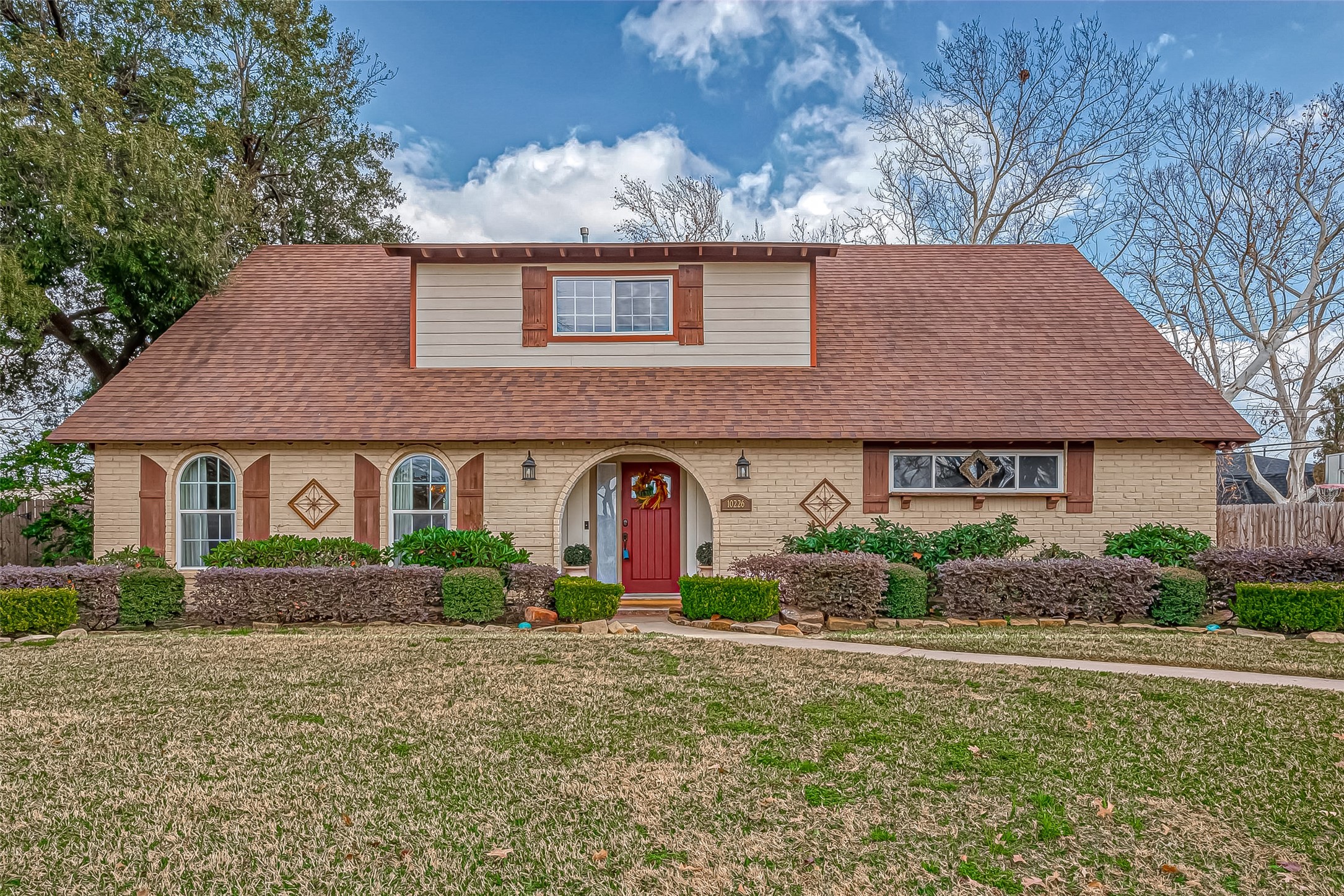 10226 Helmsdale Street Houston TX 77043