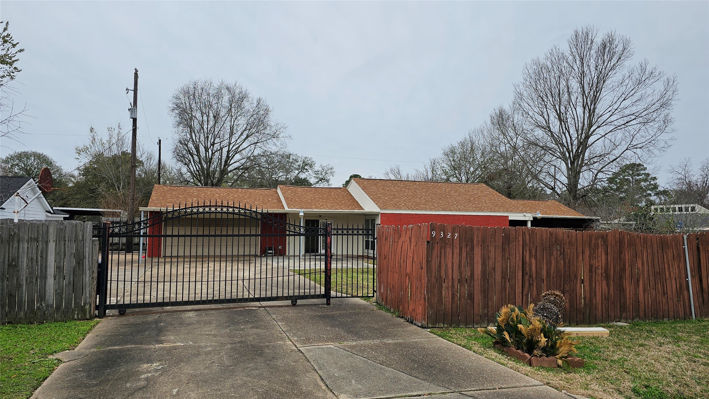 9327 Campbell Road Houston TX 77080