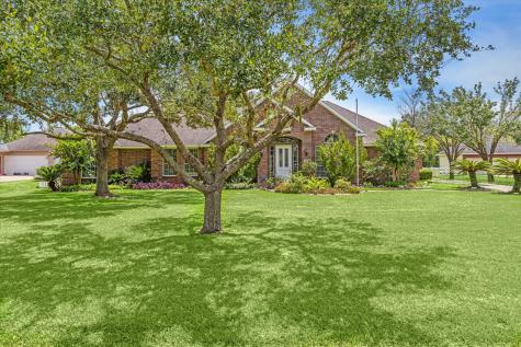 4017 Ravenwood Court Pearland TX 77584
