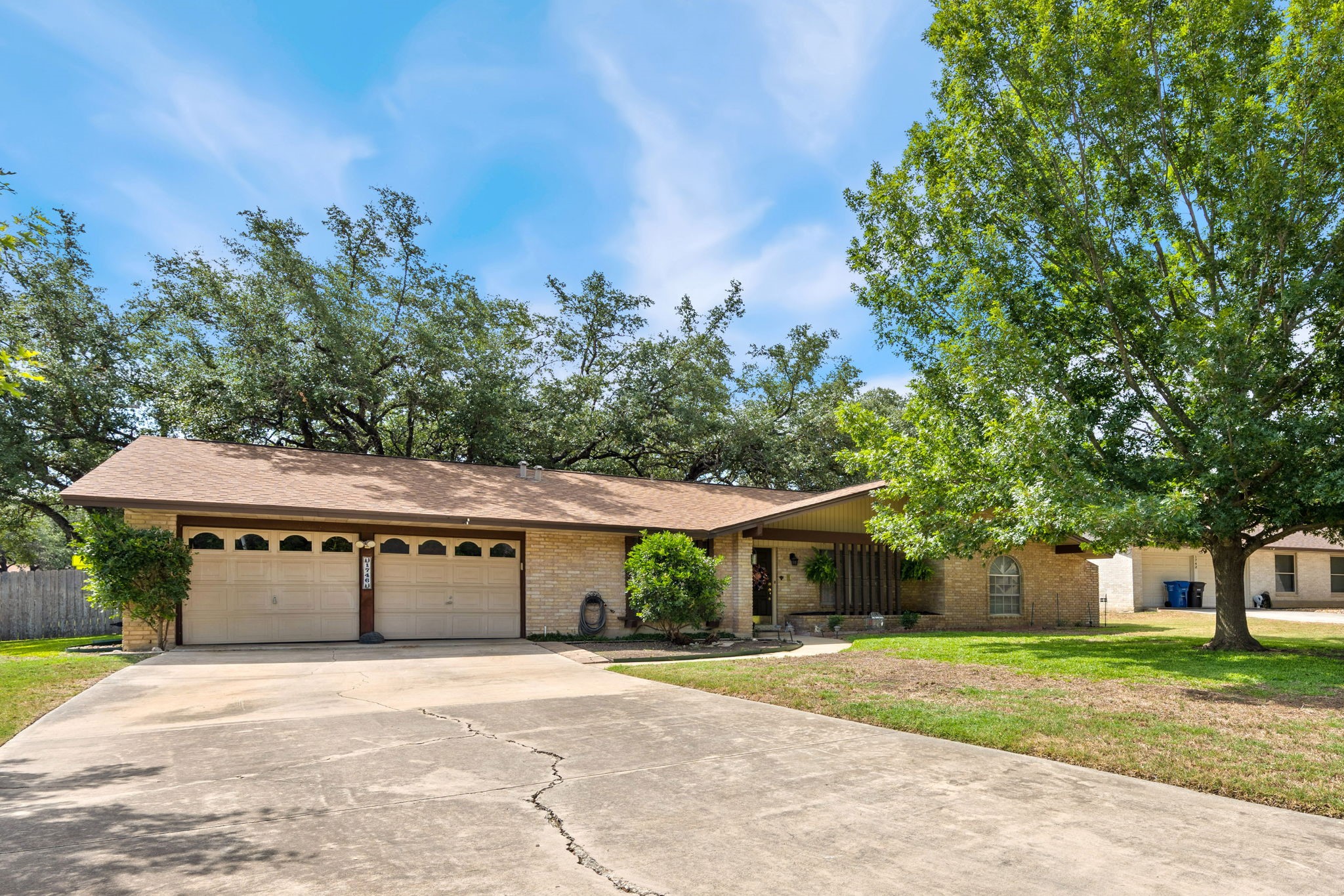 1746 Deer Run Street San Antonio TX 78232