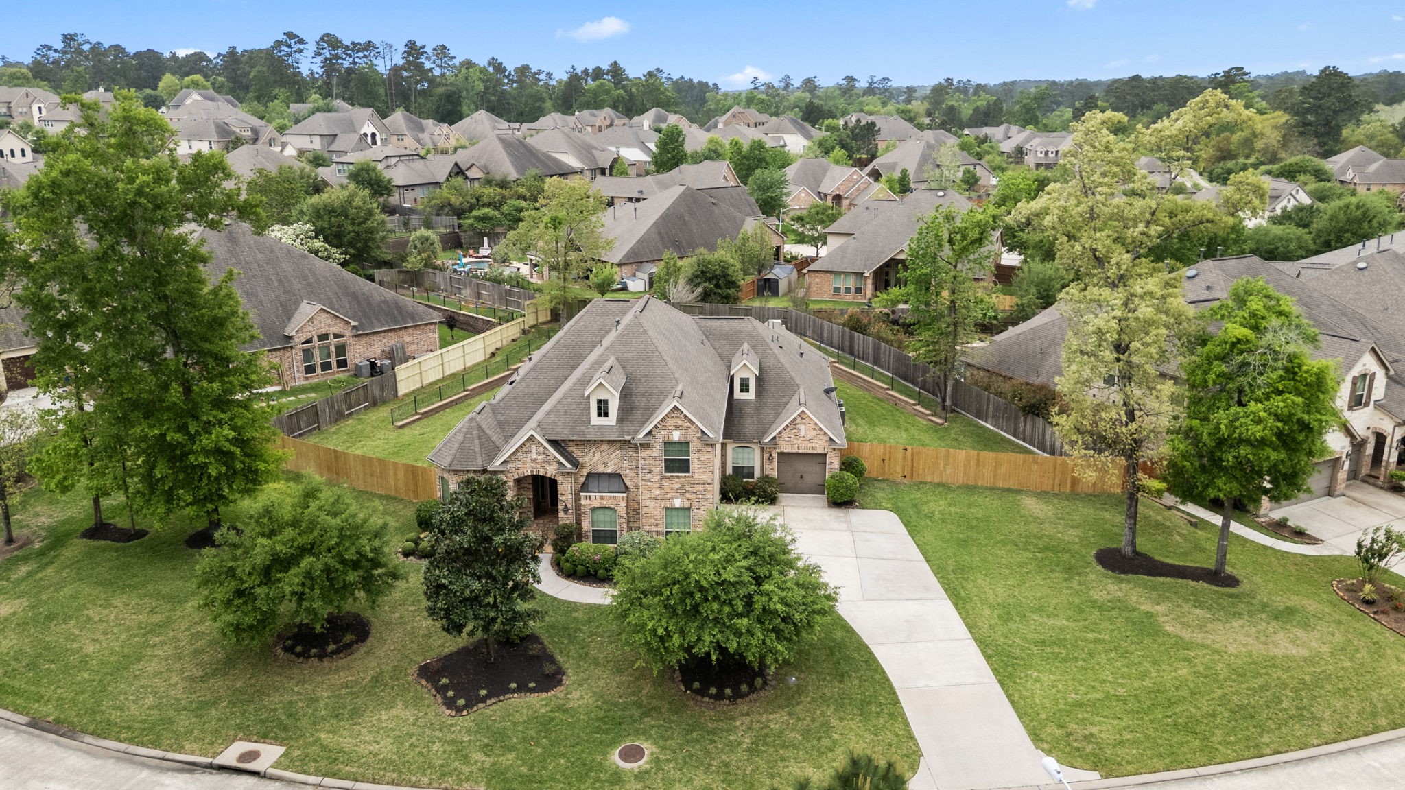 2118 Graystone Hills Drive Conroe TX 77304