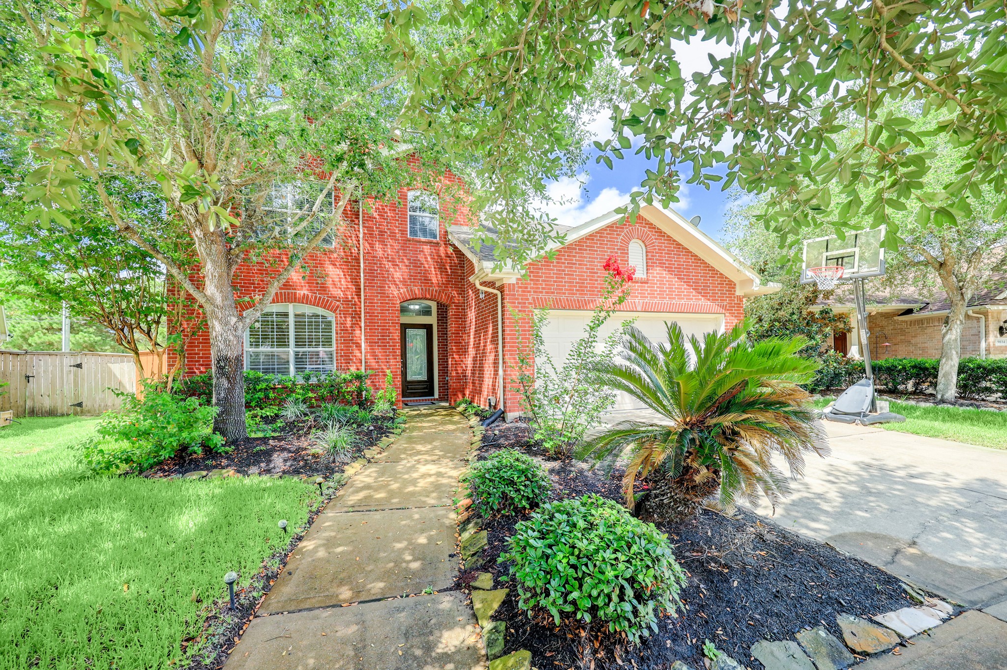 9042 Necklace Tree Lane Katy TX 77494