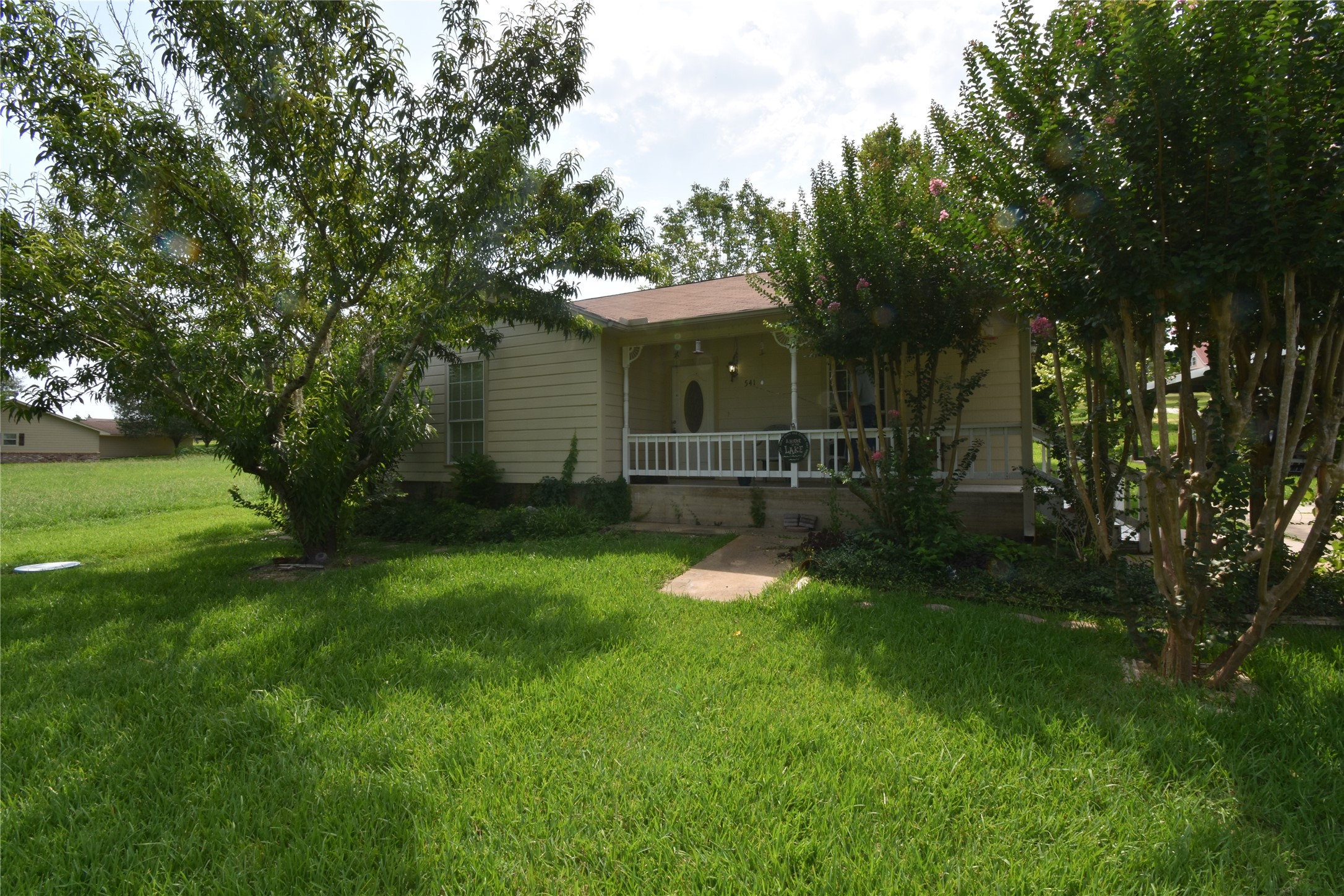 541 Cove Loop Coldspring TX 77331
