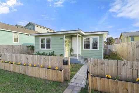 5325 Avenue L Galveston TX 77551