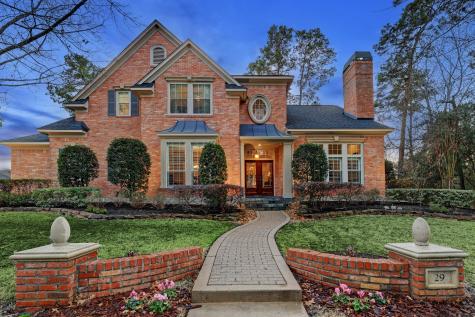 29 Club Oak Court Kingwood TX 77339