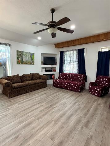 1629 Road 5714 Cleveland TX 77327