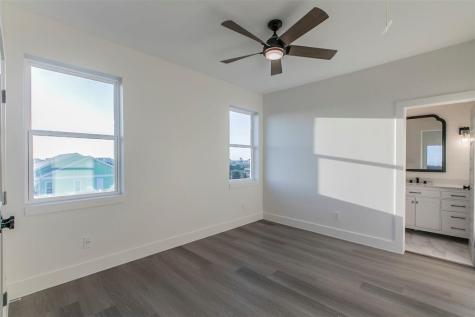 13030 John Reynolds Galveston TX 77554