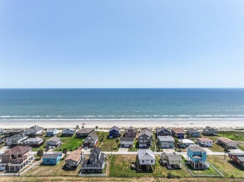 13030 John Reynolds Galveston TX 77554