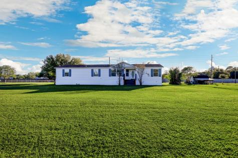 10006 Trey Road Needville TX 77461