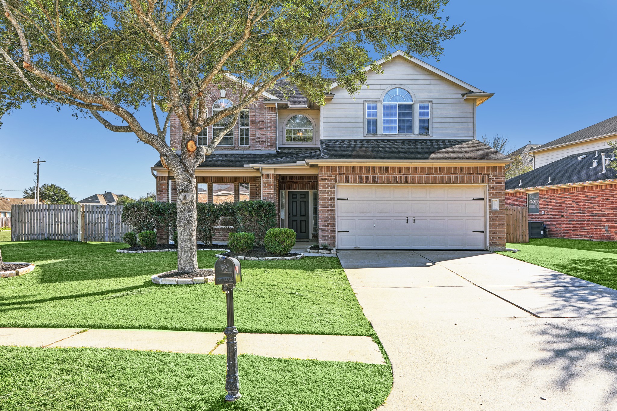 1022 Riverwood Drive Dickinson TX 77539