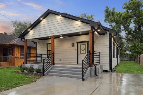 228 Lenox Street Houston TX 77011