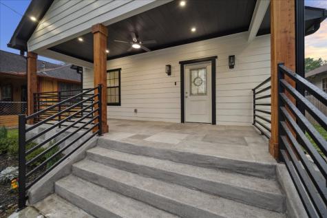 228 Lenox Street Houston TX 77011