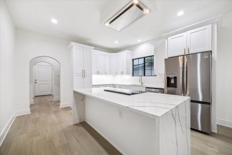 228 Lenox Street Houston TX 77011