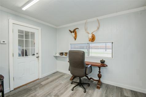327 S Main Street Clute TX 77531