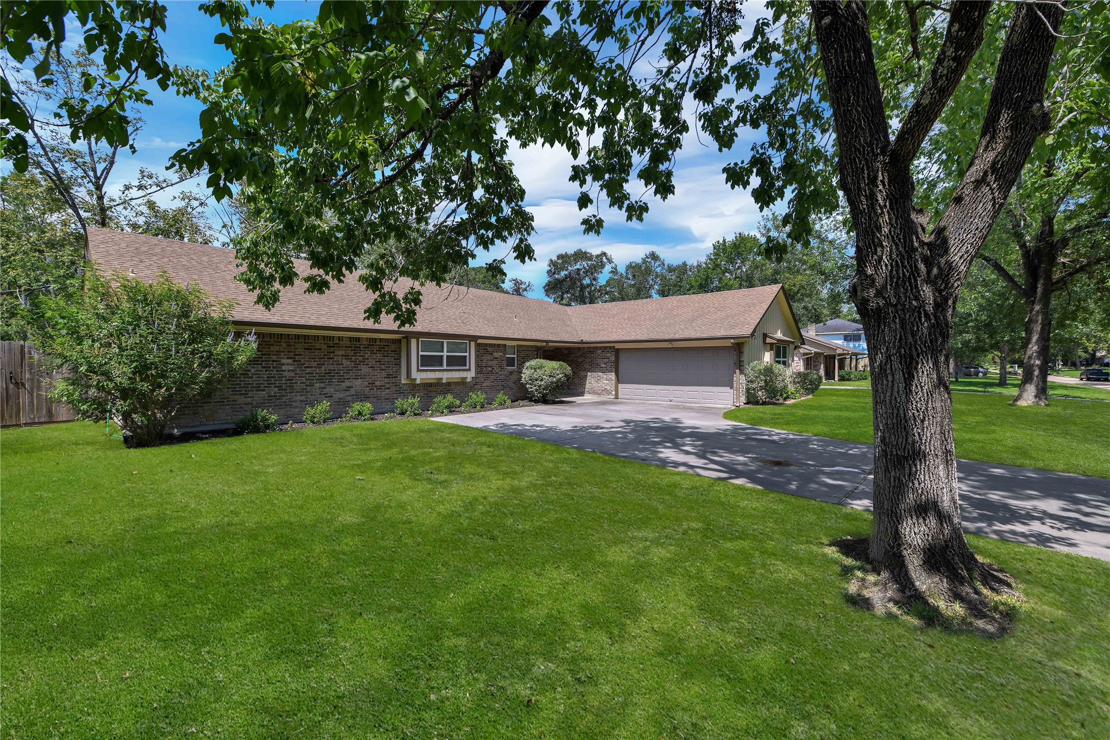 2682 S Woodloch Street Conroe TX 77385