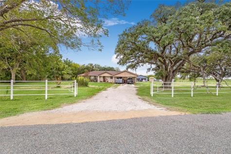 14443 Hatcherville Road Baytown TX 77521