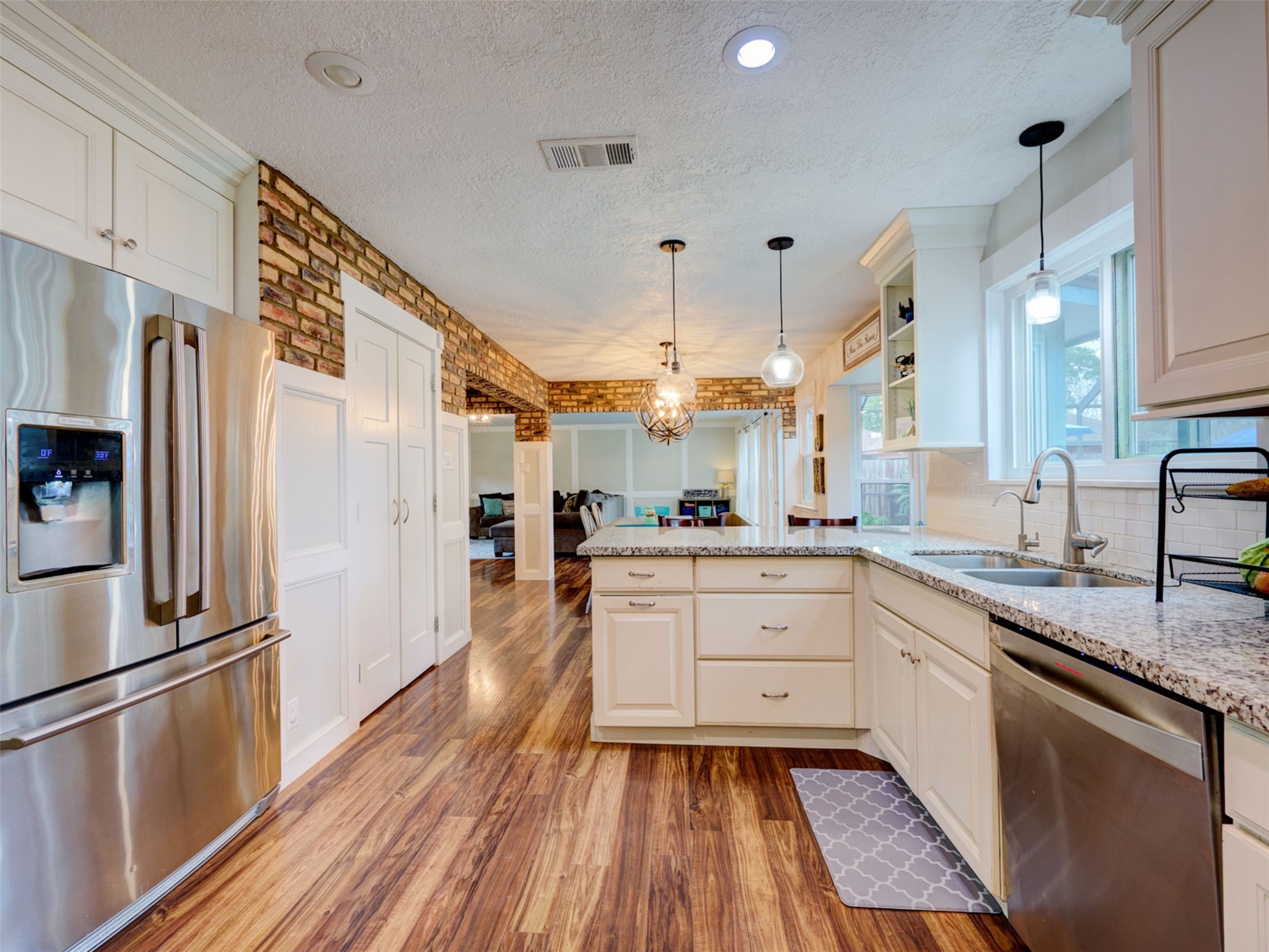 56 Yaupon Court Lake Jackson TX 77566