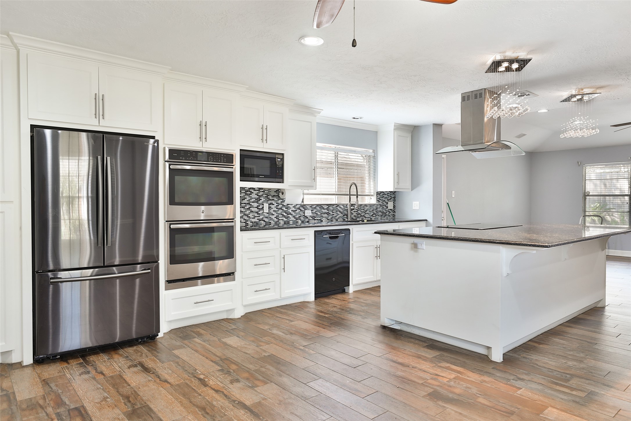6715 Archgate Drive Spring TX 77373