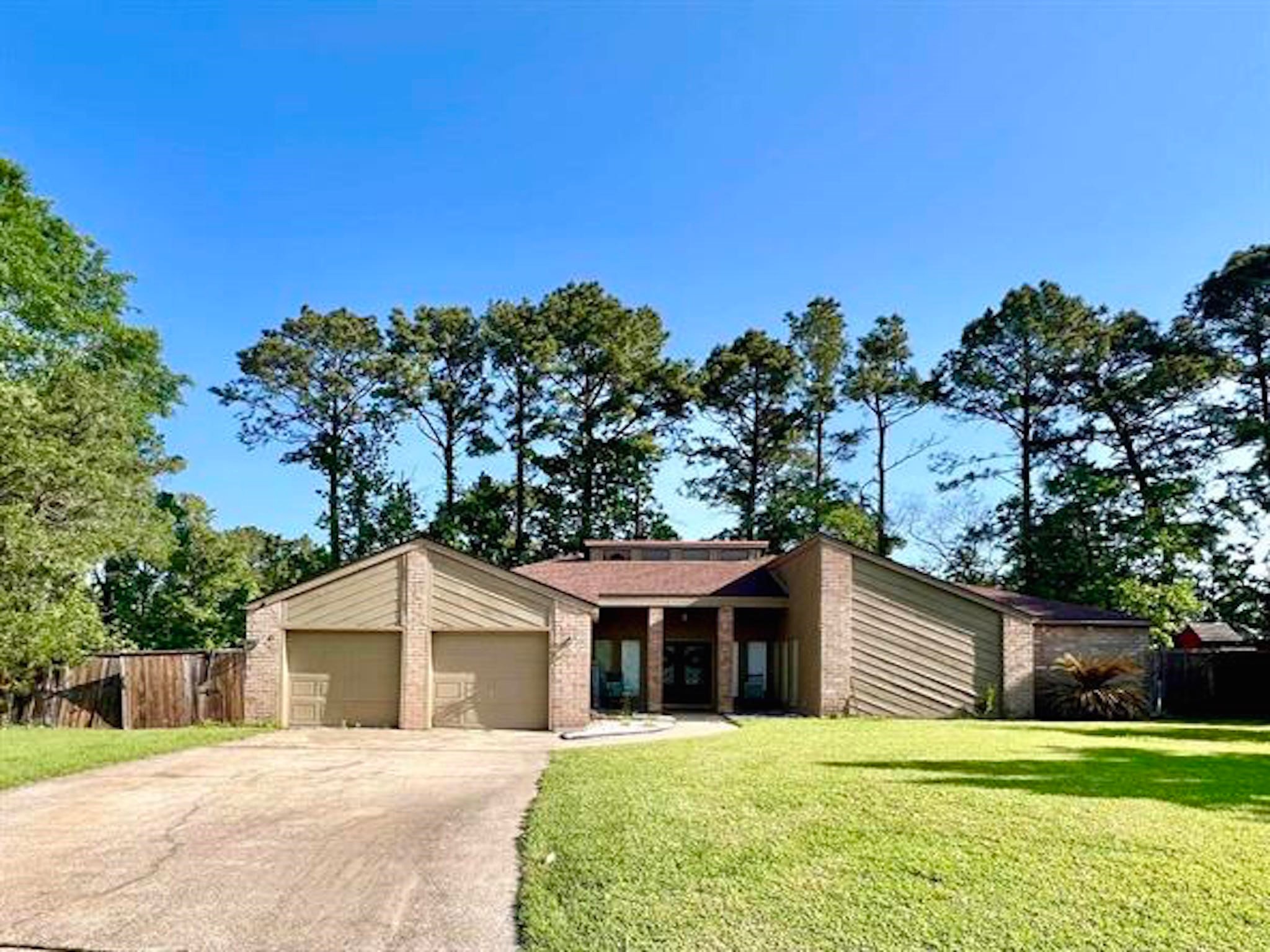 210 Glenbrook Street Vidor TX 77662