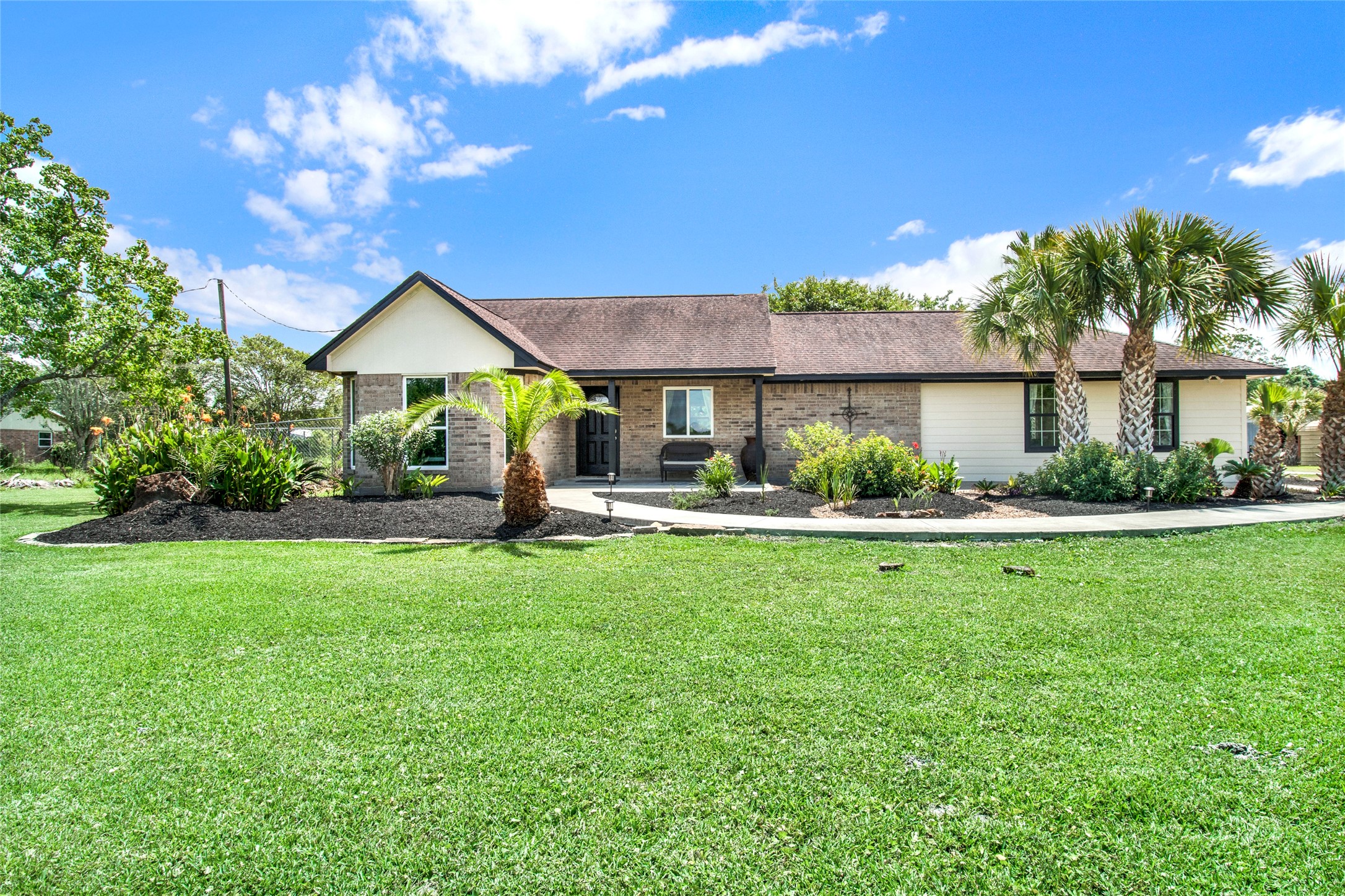 7327 Avenue P Santa Fe TX 77510