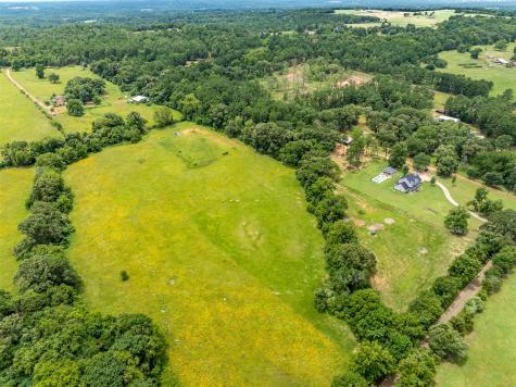 20850 County Road 4226 Frankston TX 75763