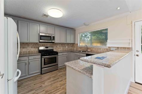 10826 W Mulberry Drive La Porte TX 77571