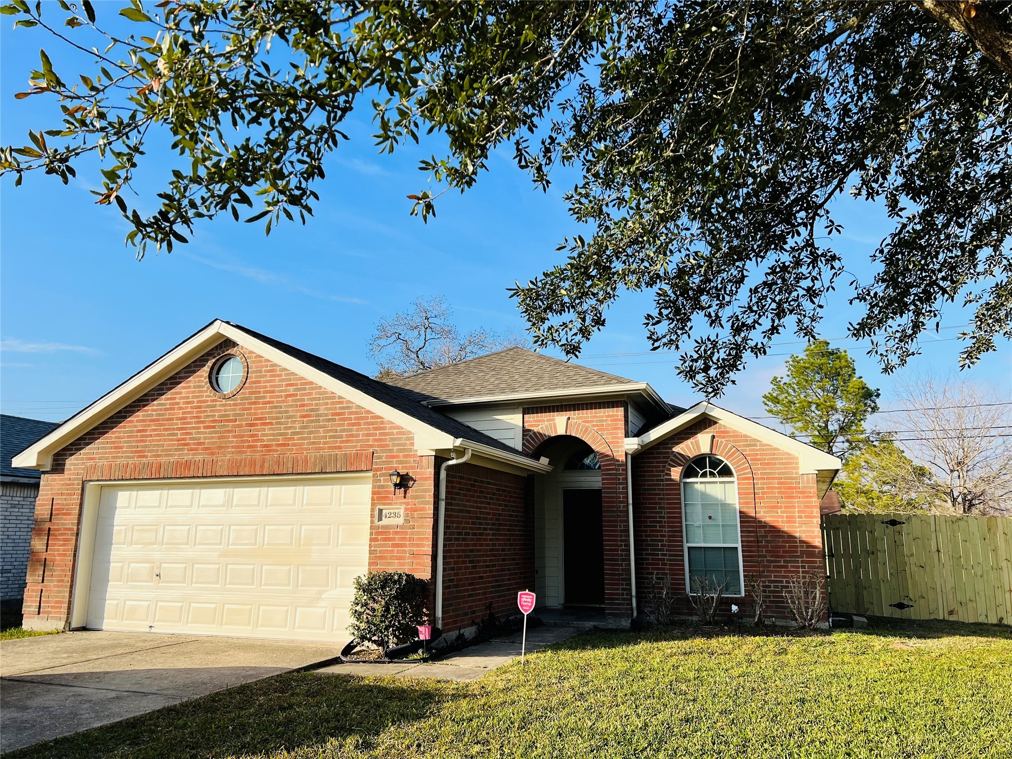 4235 Heritage Trail Drive Houston TX 77047