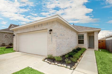 25807 Boxwood Hedge Lane Tomball TX 77375
