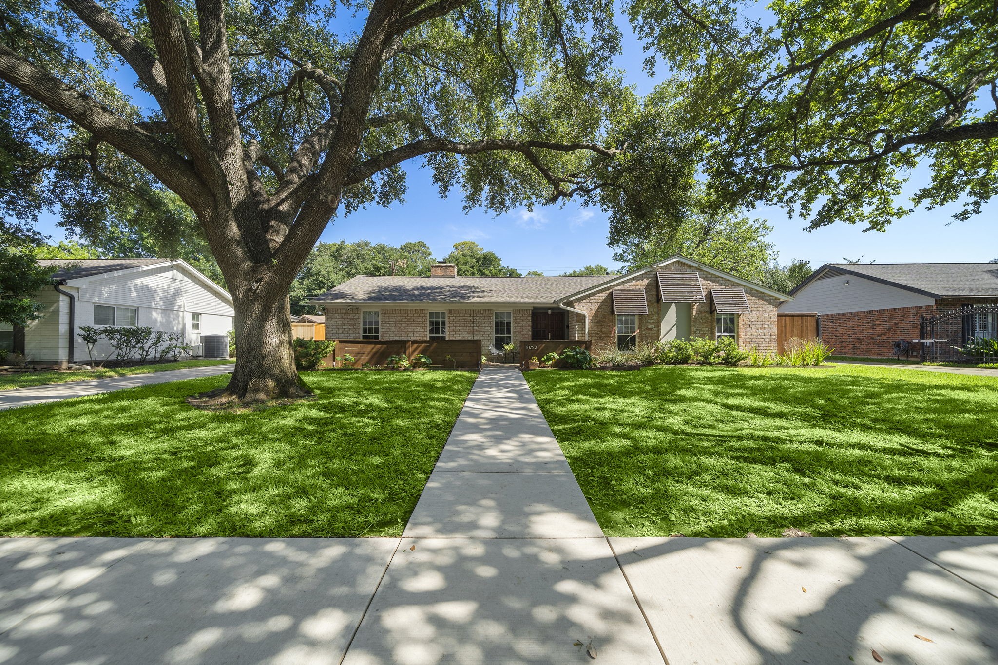 10722 Burgoyne Road Houston TX 77042