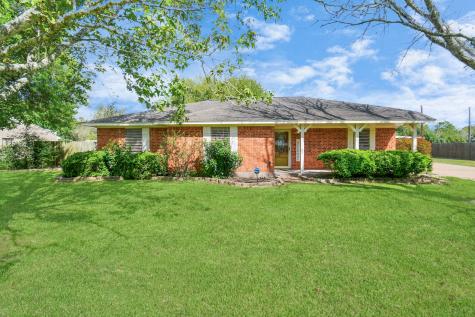 13502 Bob White Drive Santa Fe TX 77510