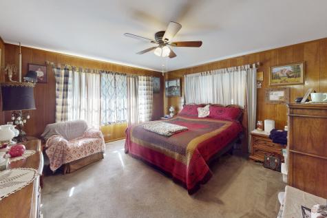 409 W Morgan Street Franklin TX 77856