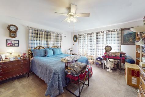 409 W Morgan Street Franklin TX 77856