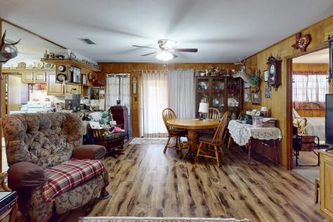 409 W Morgan Street Franklin TX 77856