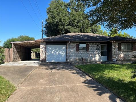 14113 Fleetwell Drive Houston TX 77045