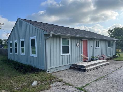 1131 Yaupon Cove Drive Onalaska TX 77360