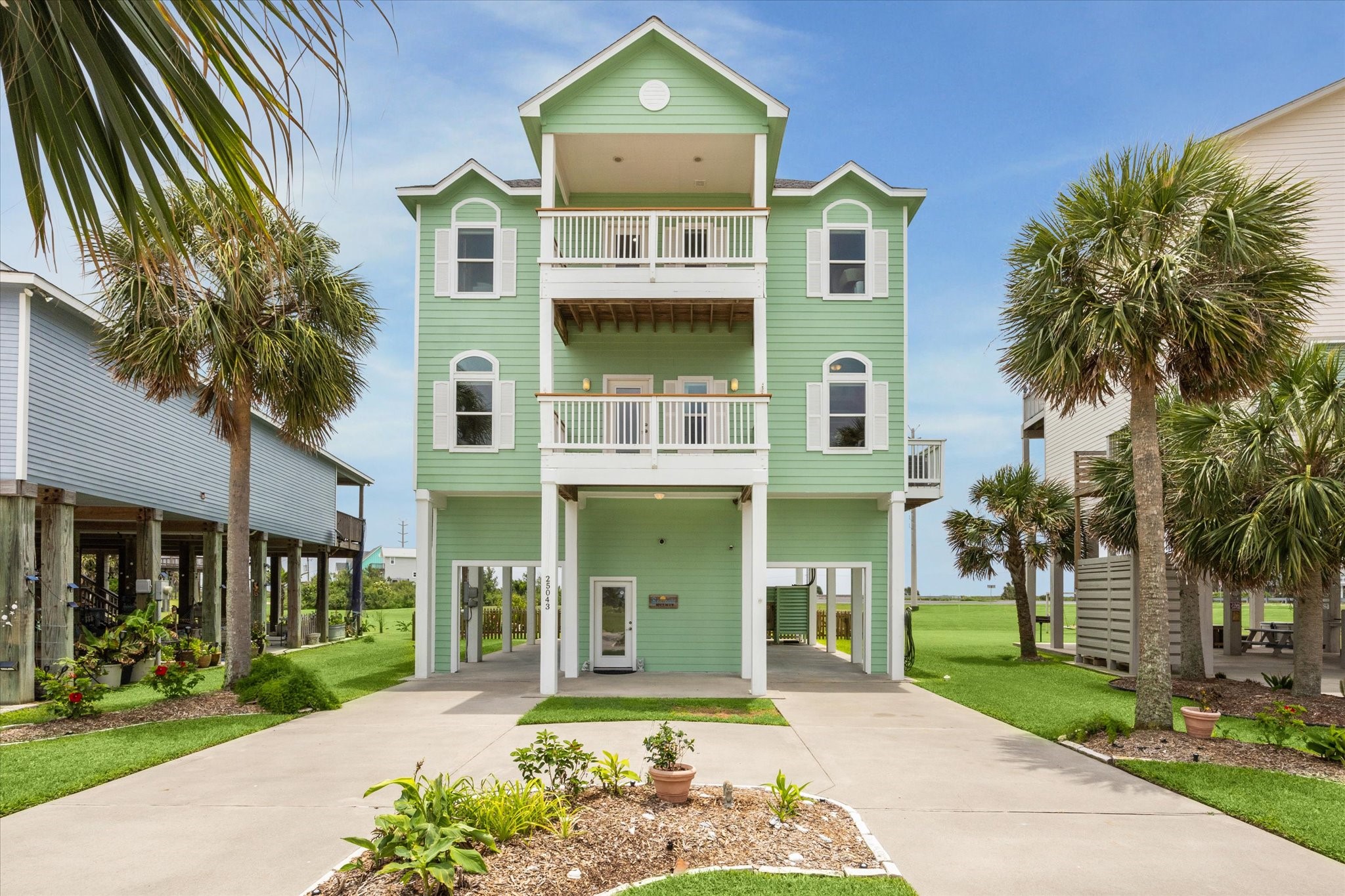 25043 Sausalito Drive Galveston TX 77554